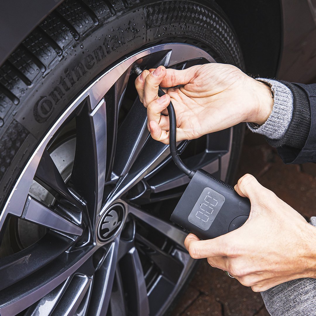 Aby vaše auto fungovalo správne: Sledujte tlak v pneumatikách